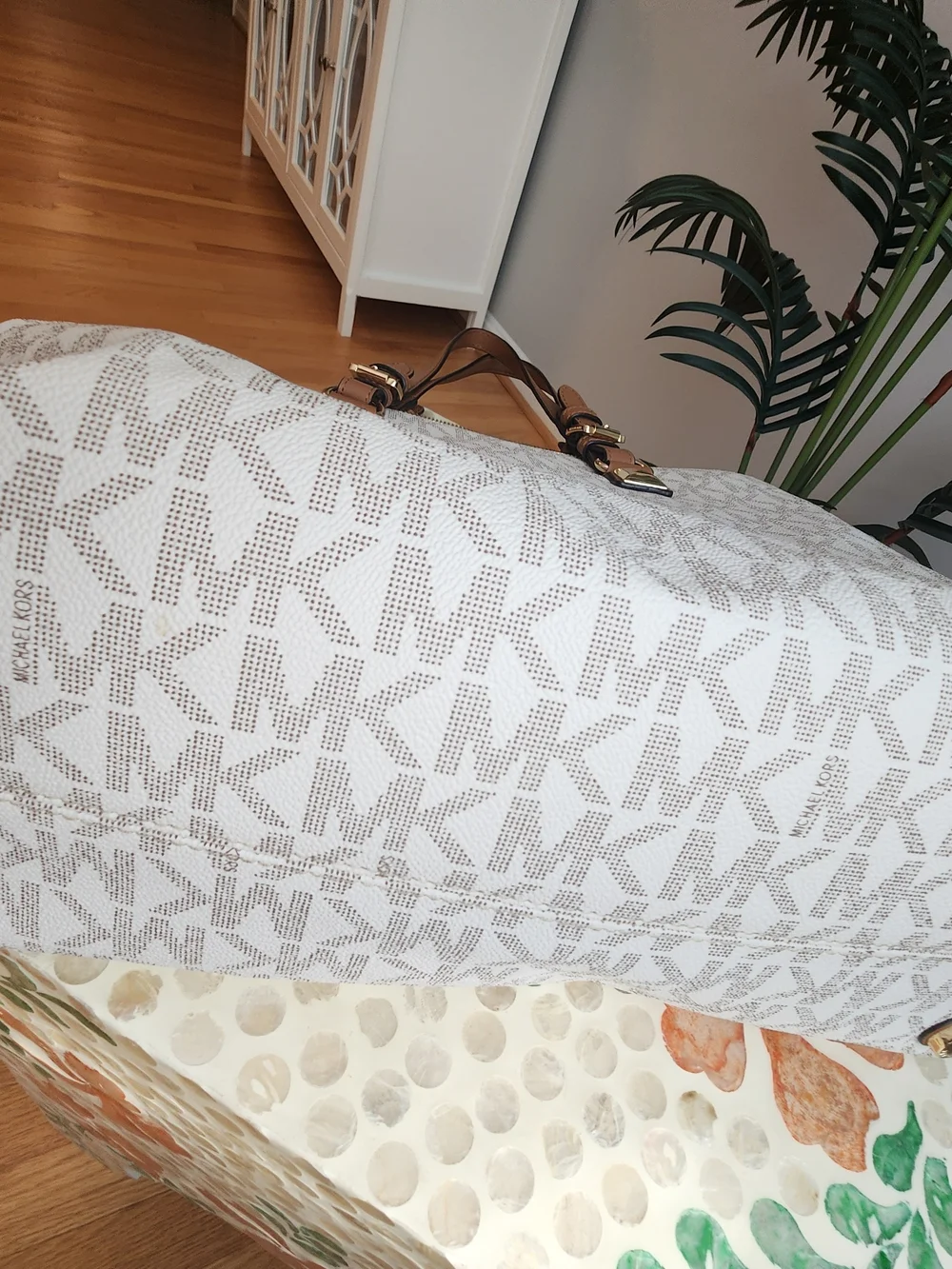 Michael Kors stylish michael